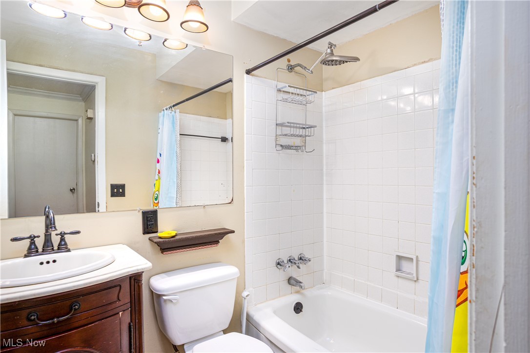 2966 Bancroft Road Akron, OH 44333 - Photo 25 of 34 Gallery Image 25
