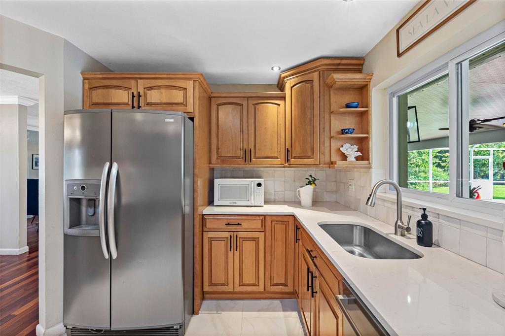 1811 Nursery Road Clearwater, FL 33764 - Photo 72 of 94