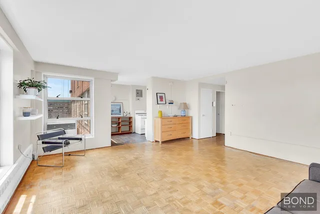 $350,000 | 549 West 123rd Street, Unit 18E | Morningside Heights