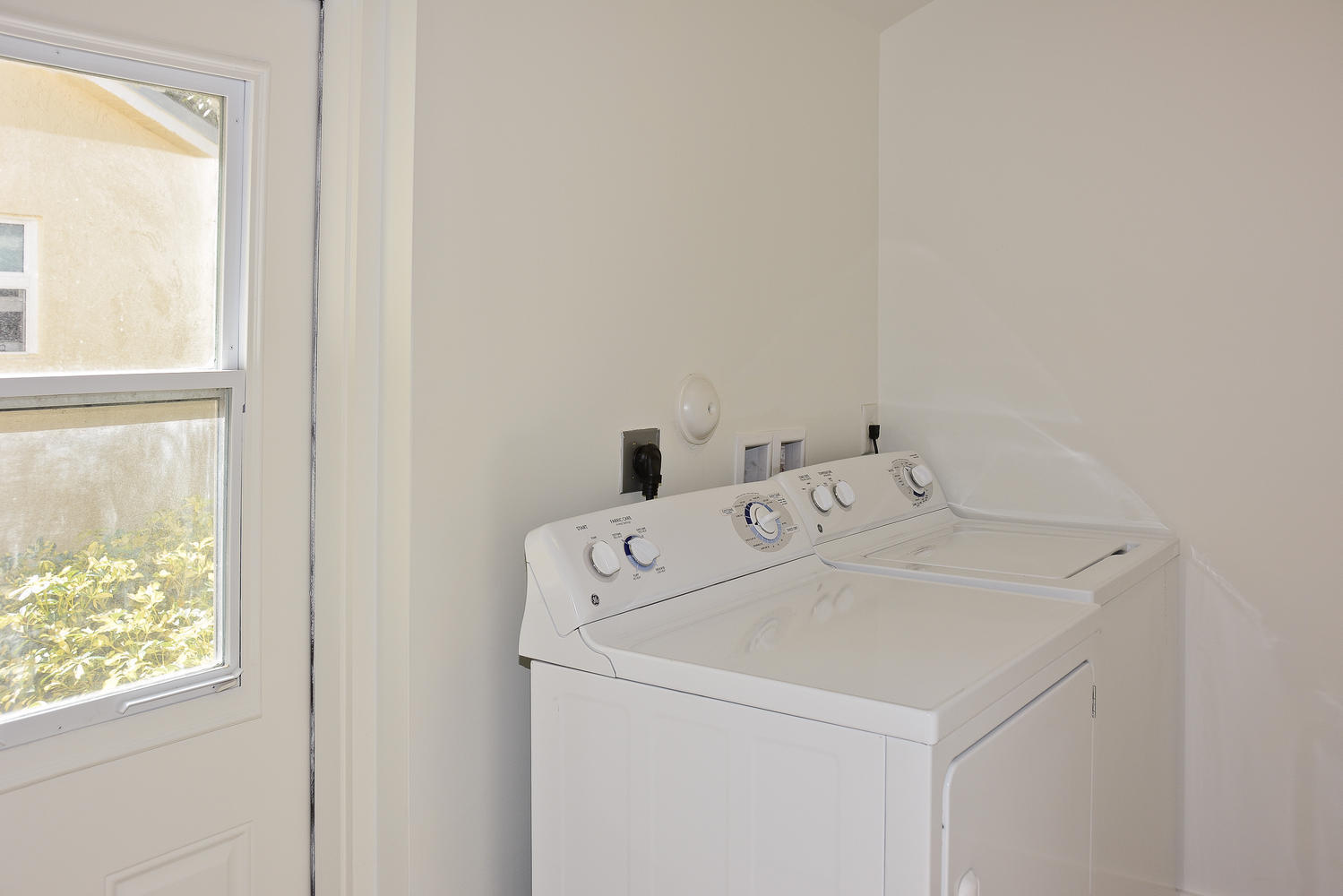 302 Wildermere Road, Unit A West Palm Beach, FL 33401 - Photo 36 of 44 302 Wildermere Rd West Palm-large-017-17