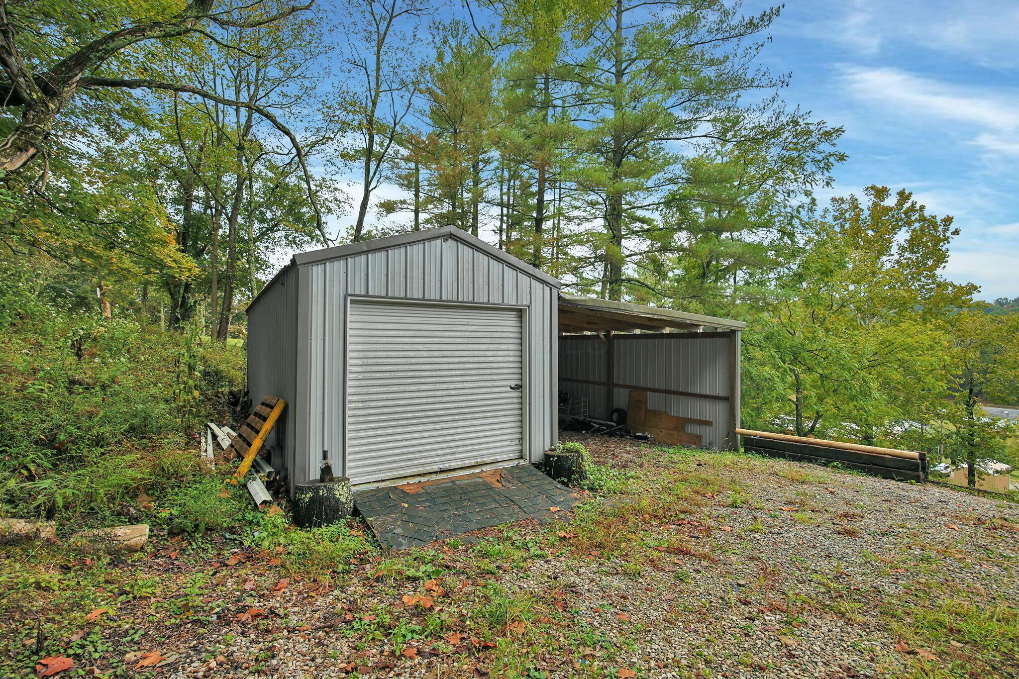 1573 Graham School Road Gallipolis, OH 45631 - Photo 27 of 38 r27
