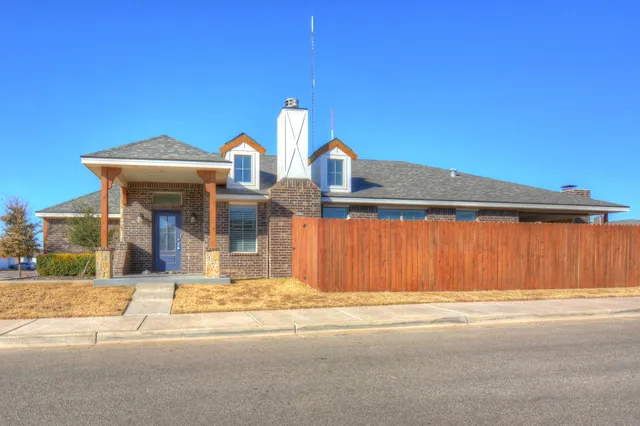 $275,000 | 2316 103rd Street, Lubbock, TX 79423