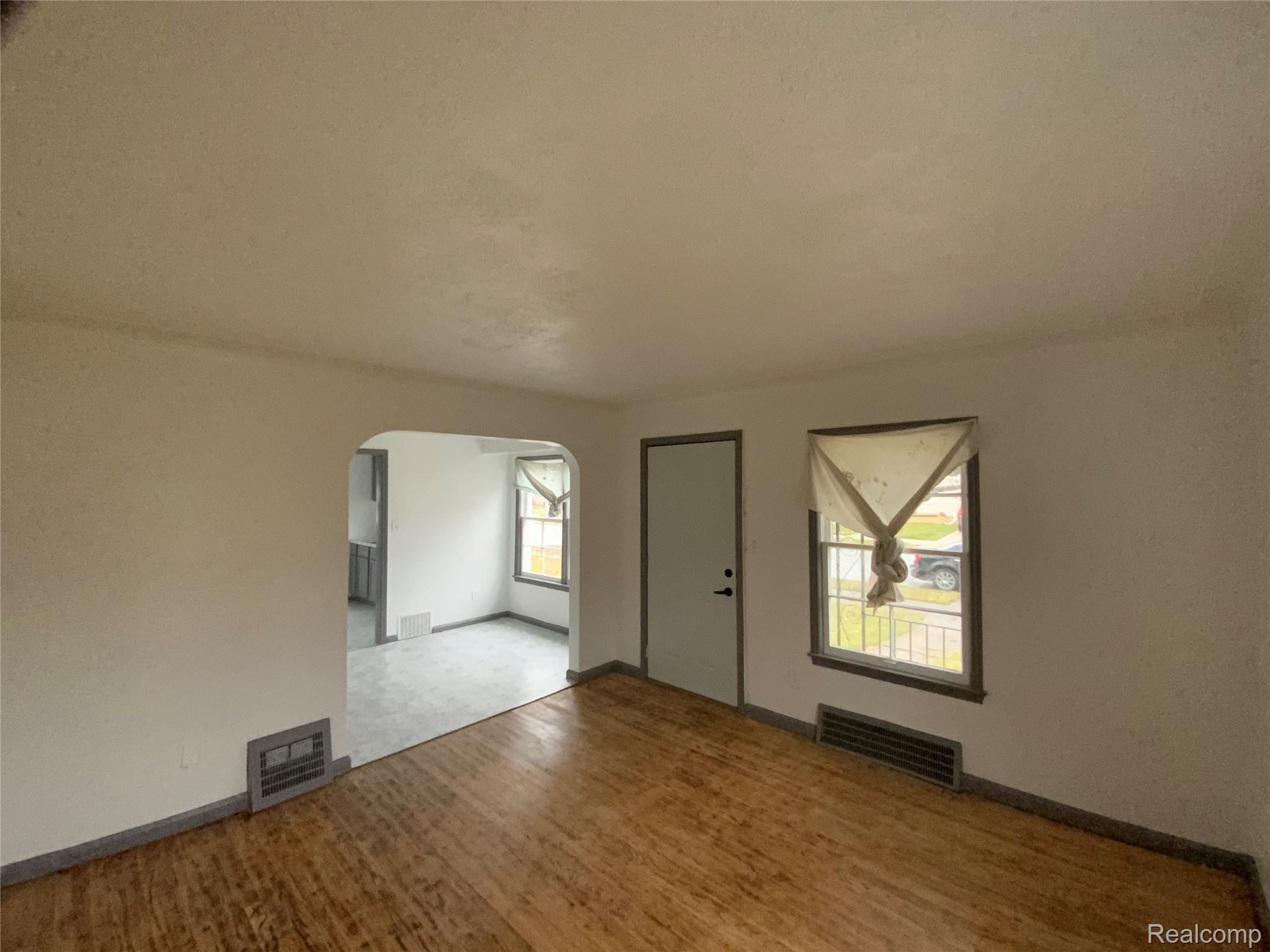 9104 Burt Road Detroit, MI 48228 - Photo 10 of 26 Photo Nov 25, 11 27 44 AM.jpg