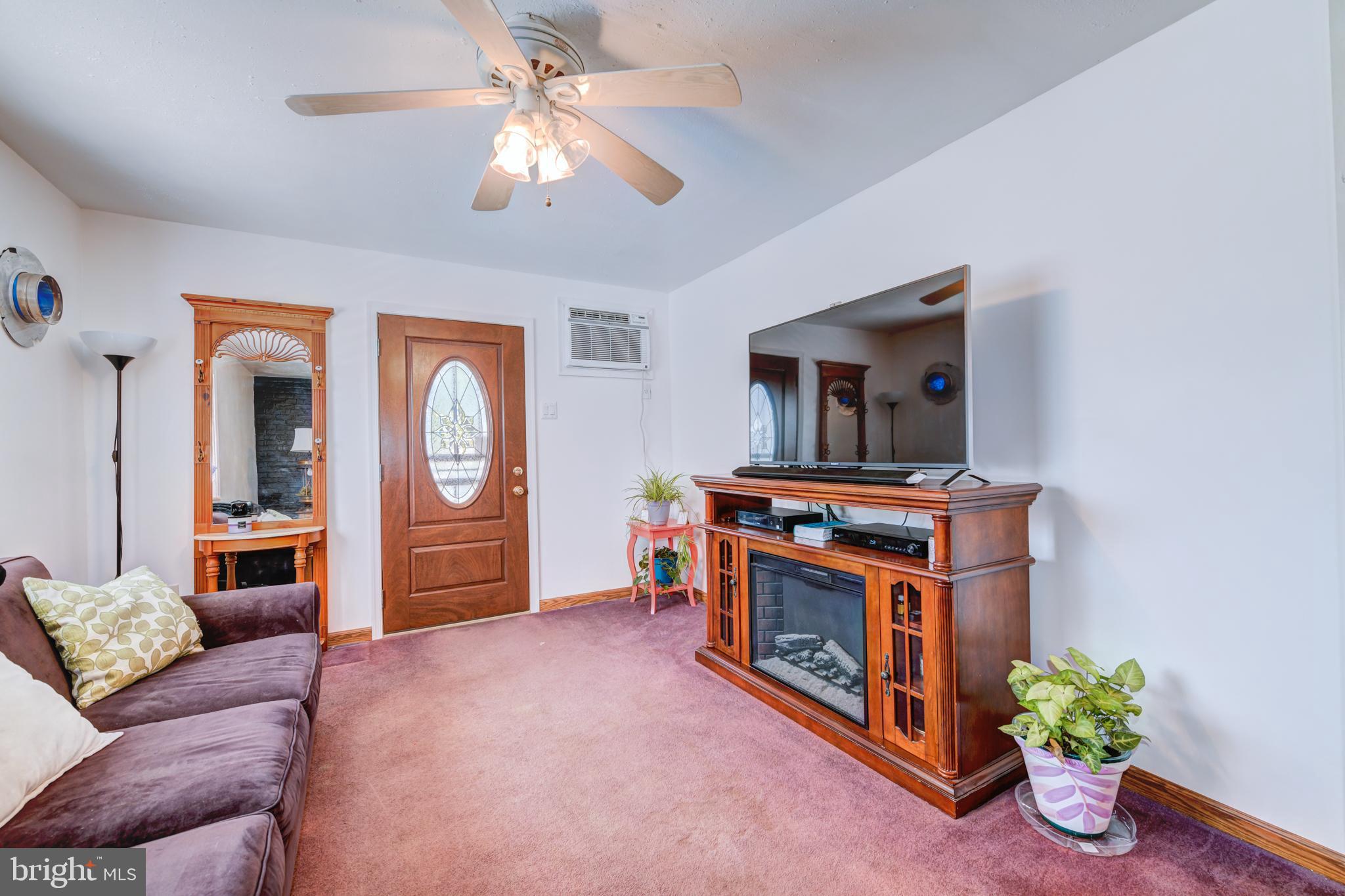 603 Harris Avenue Croydon, PA 19021 - Photo 3 of 19 Gallery Image 3