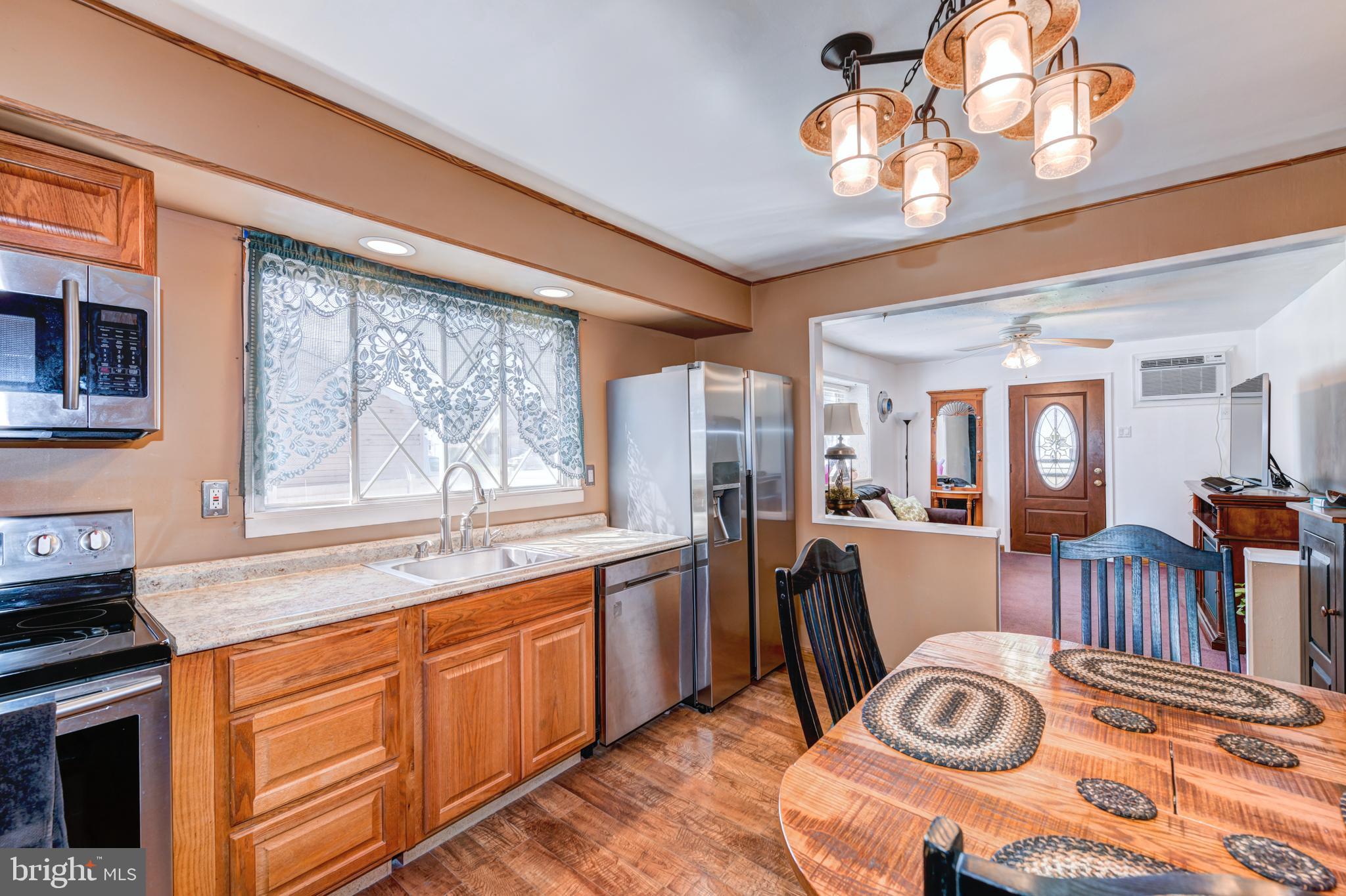 603 Harris Avenue Croydon, PA 19021 - Photo 6 of 19 Gallery Image 6