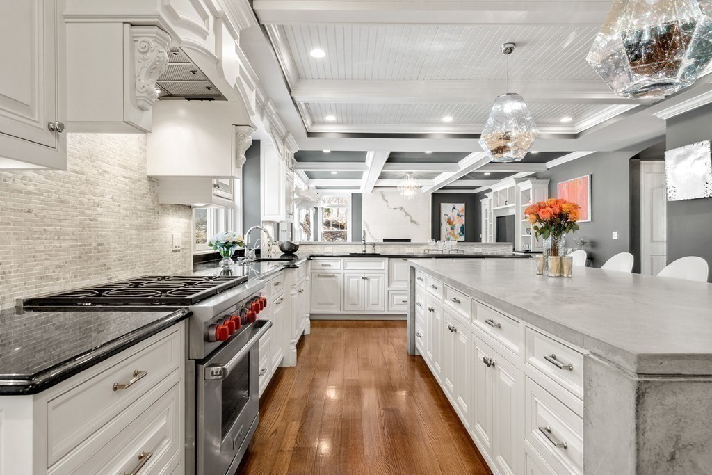 15 Essex Road Wellesley, MA 02481 - Photo 13 of 40 Gallery Image 13