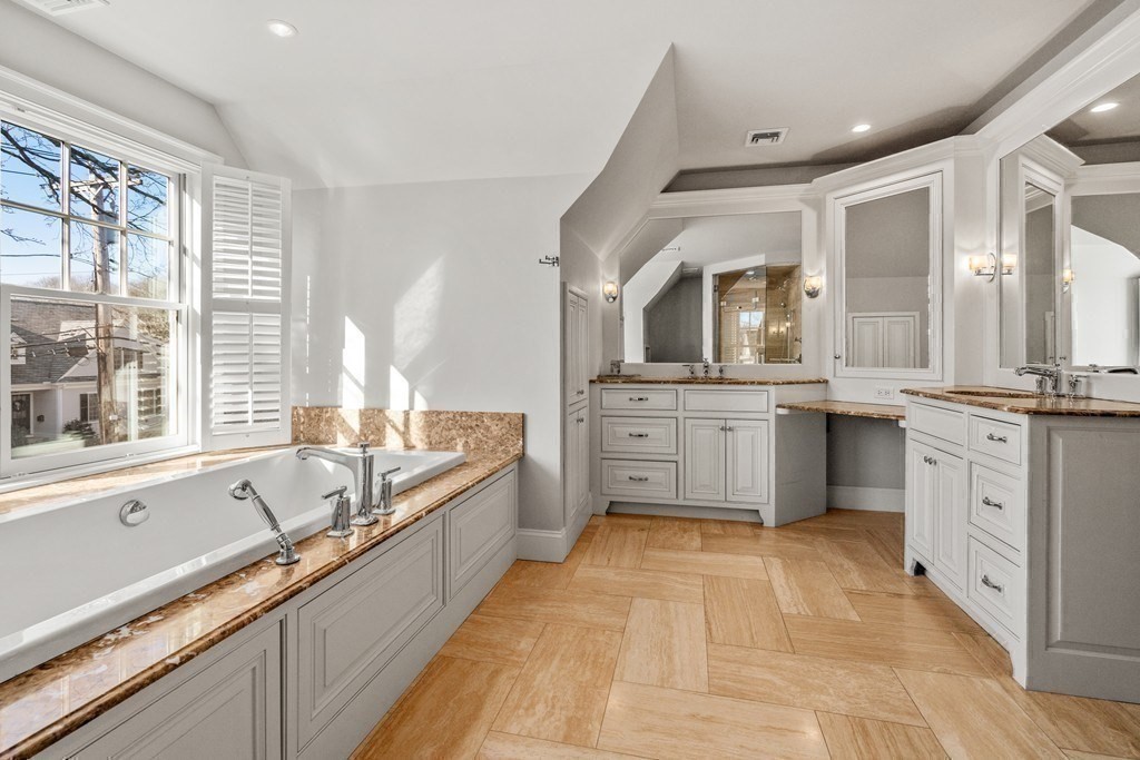 15 Essex Road Wellesley, MA 02481 - Photo 22 of 40 Gallery Image 22