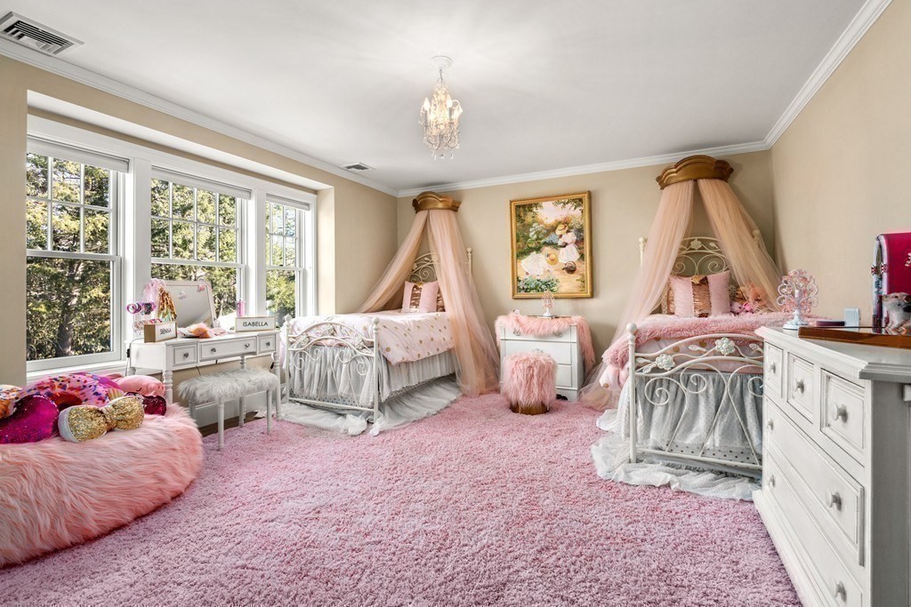 15 Essex Road Wellesley, MA 02481 - Photo 23 of 40 Gallery Image 23