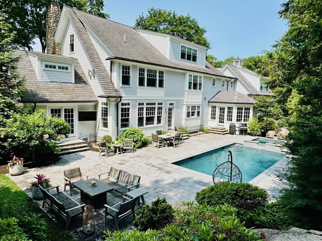 15 Essex Road Wellesley, MA 02481 - Photo 30 of 40 Gallery Image 30