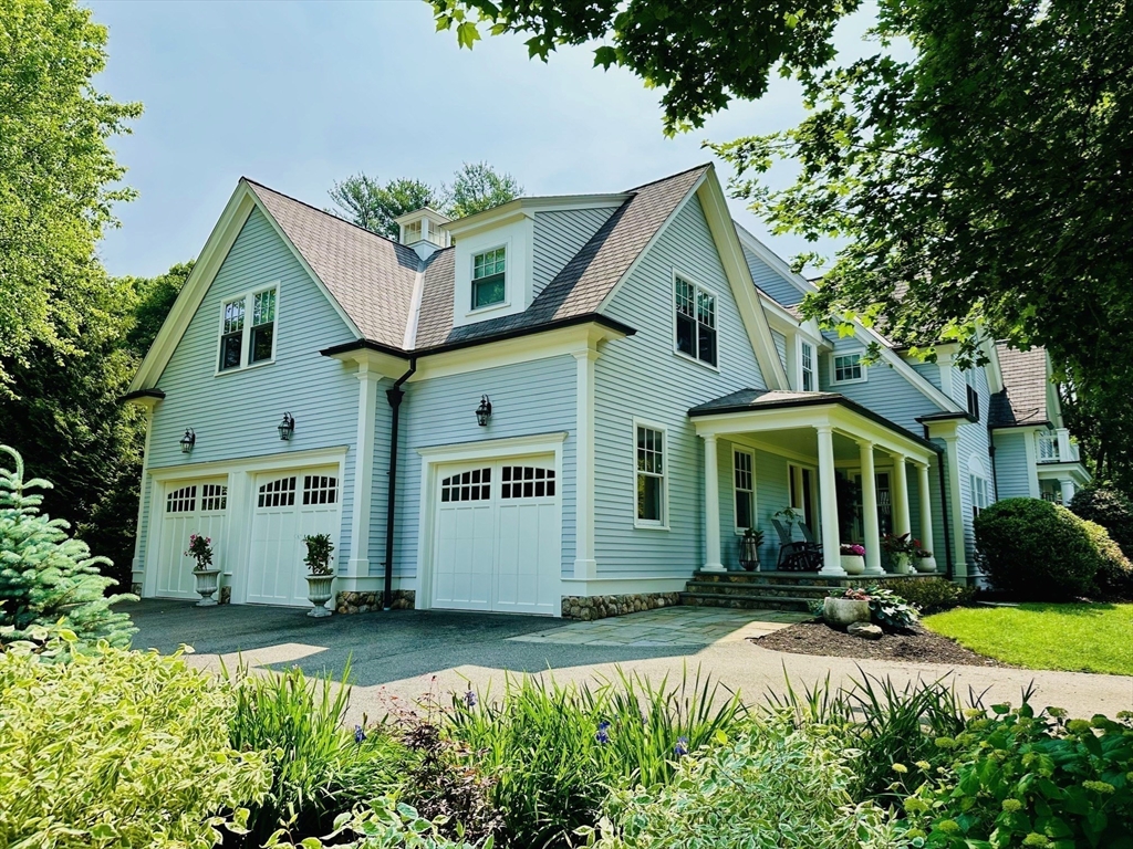 15 Essex Road Wellesley, MA 02481 - Photo 3 of 40 Gallery Image 3