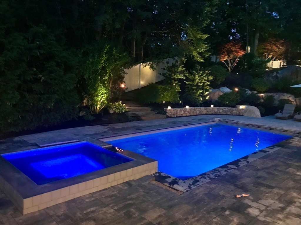 15 Essex Road Wellesley, MA 02481 - Photo 35 of 40 Gallery Image 35