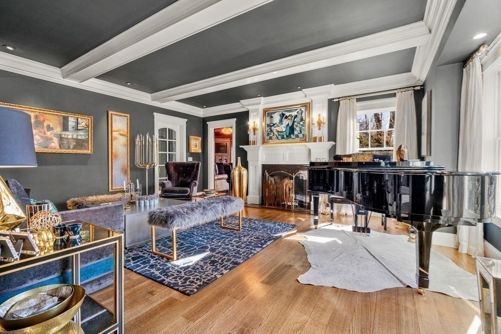 15 Essex Road Wellesley, MA 02481 - Photo 10 of 40 Gallery Image 10