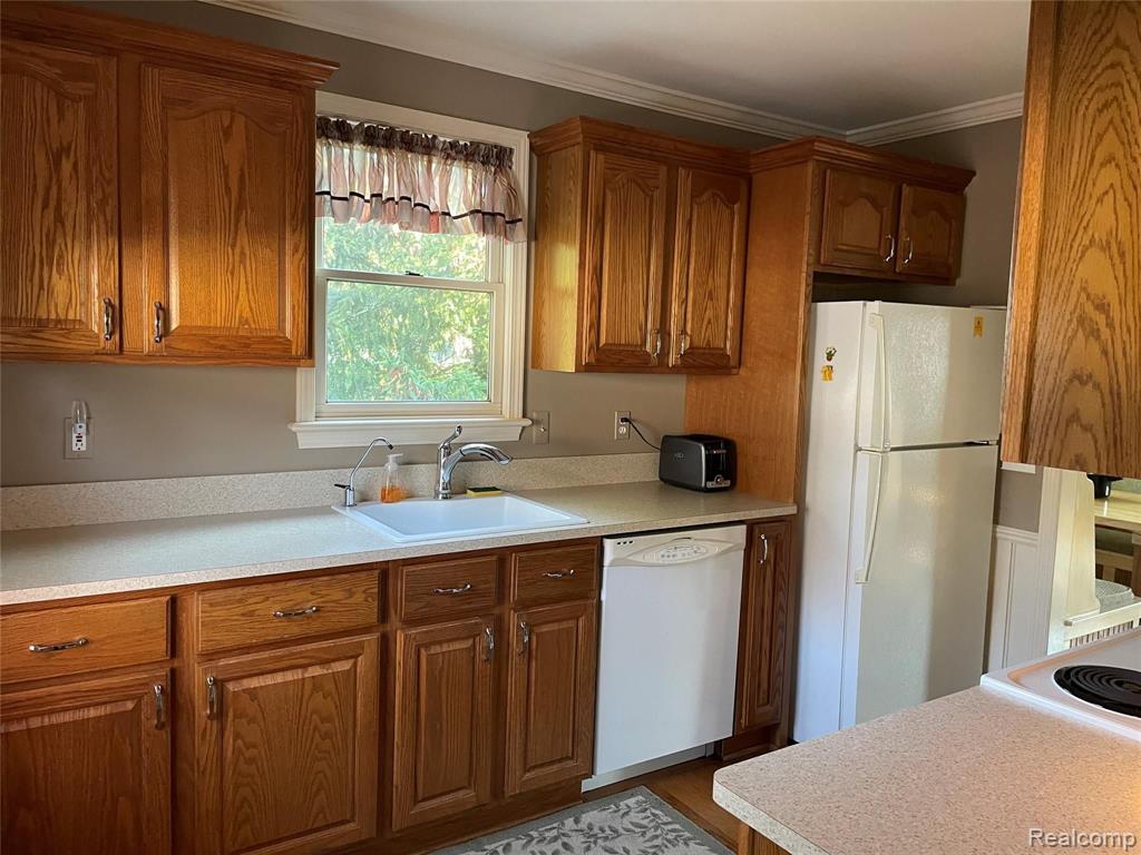 2800 Eastern Avenue Rochester Hills, MI 48307 - Photo 19 of 31