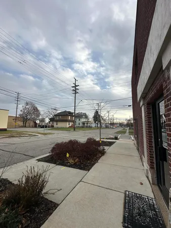 $1,400 | 201 North Park Street, Unit D, Ypsilanti, MI 48198