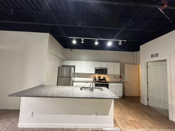 $1,400 | 201 North Park Street, Unit D, Ypsilanti, MI 48198