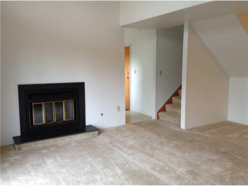 1608 Kenzie Road Pittsburgh, PA 15205 - Photo 5 of 25 Living Room.