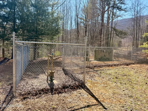 $1,250,000 | 293 Herbert Shannon Road, Sunbright, TN 37872