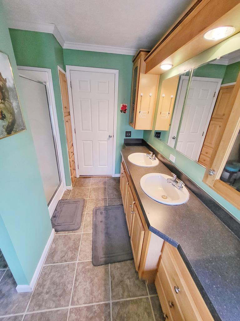 2749 Lake Shore Road Chazy, NY 12921 - Photo 20 of 24 Gallery Image 20