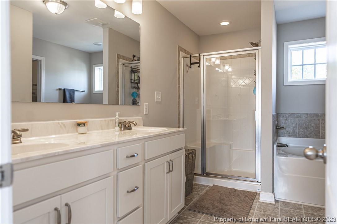 2118 Yates Ranch Road Hope Mills, NC 28348 - Photo 17 of 30 Gallery Image 17