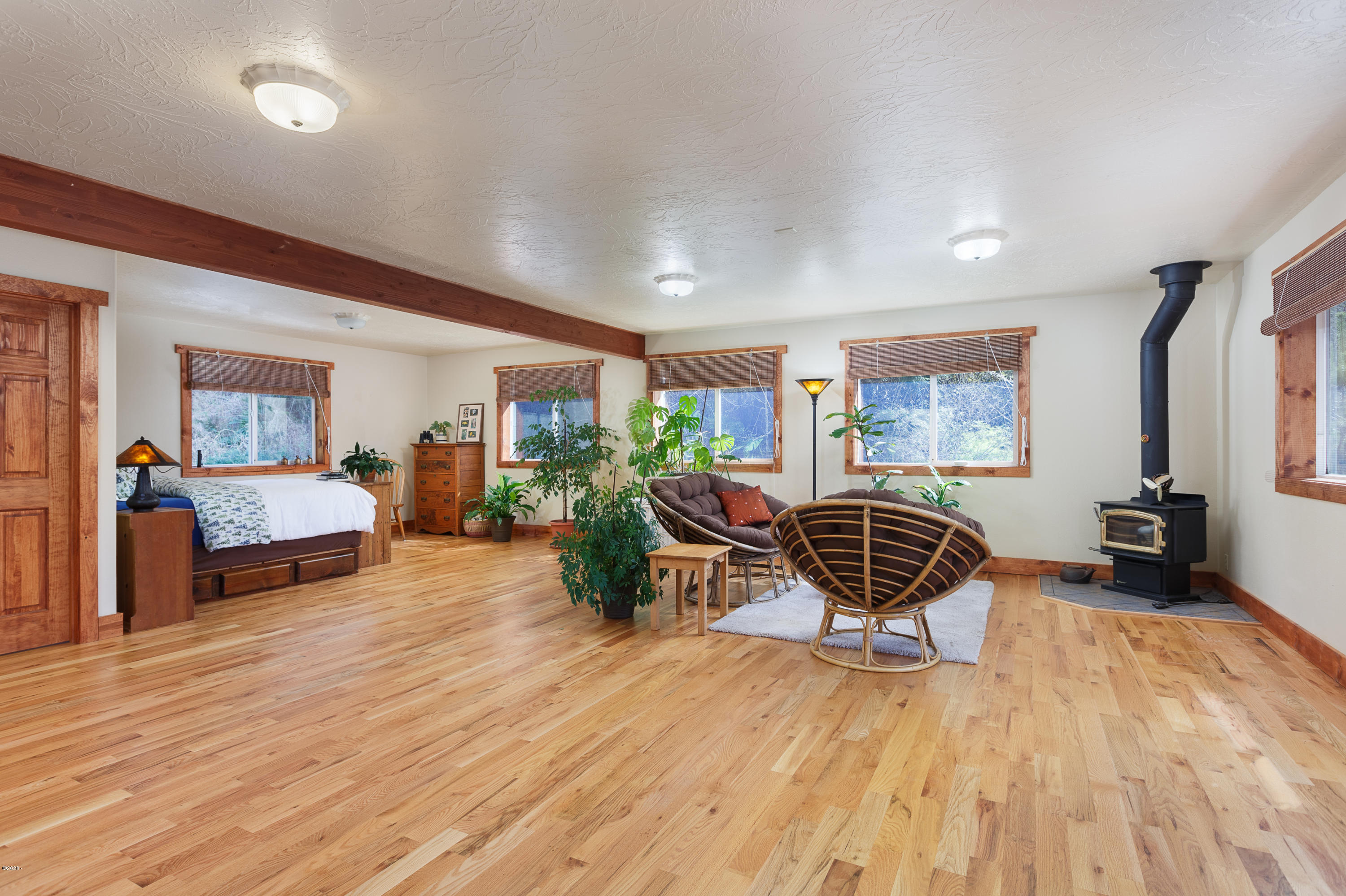 1266 North Yachats River Road Yachats, OR 97498 - Photo 16 of 79 Master Suite
