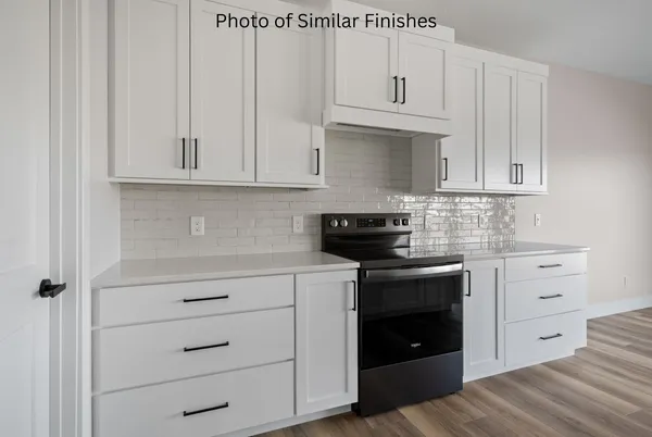 $608,607 | 11 Viola Drive, Le Claire, IA 52753