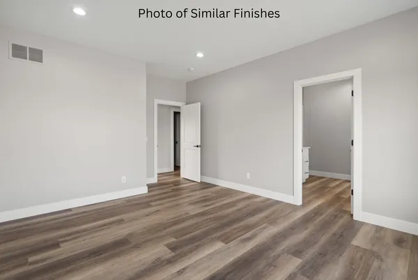 $608,607 | 11 Viola Drive, Le Claire, IA 52753