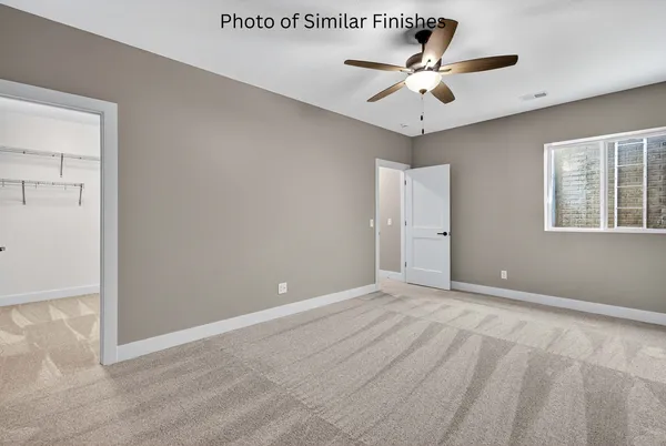 $608,607 | 11 Viola Drive, Le Claire, IA 52753