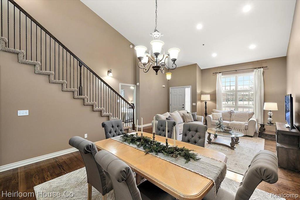 45926 South Stonewood Road Canton, MI 48187 - Photo 4 of 73