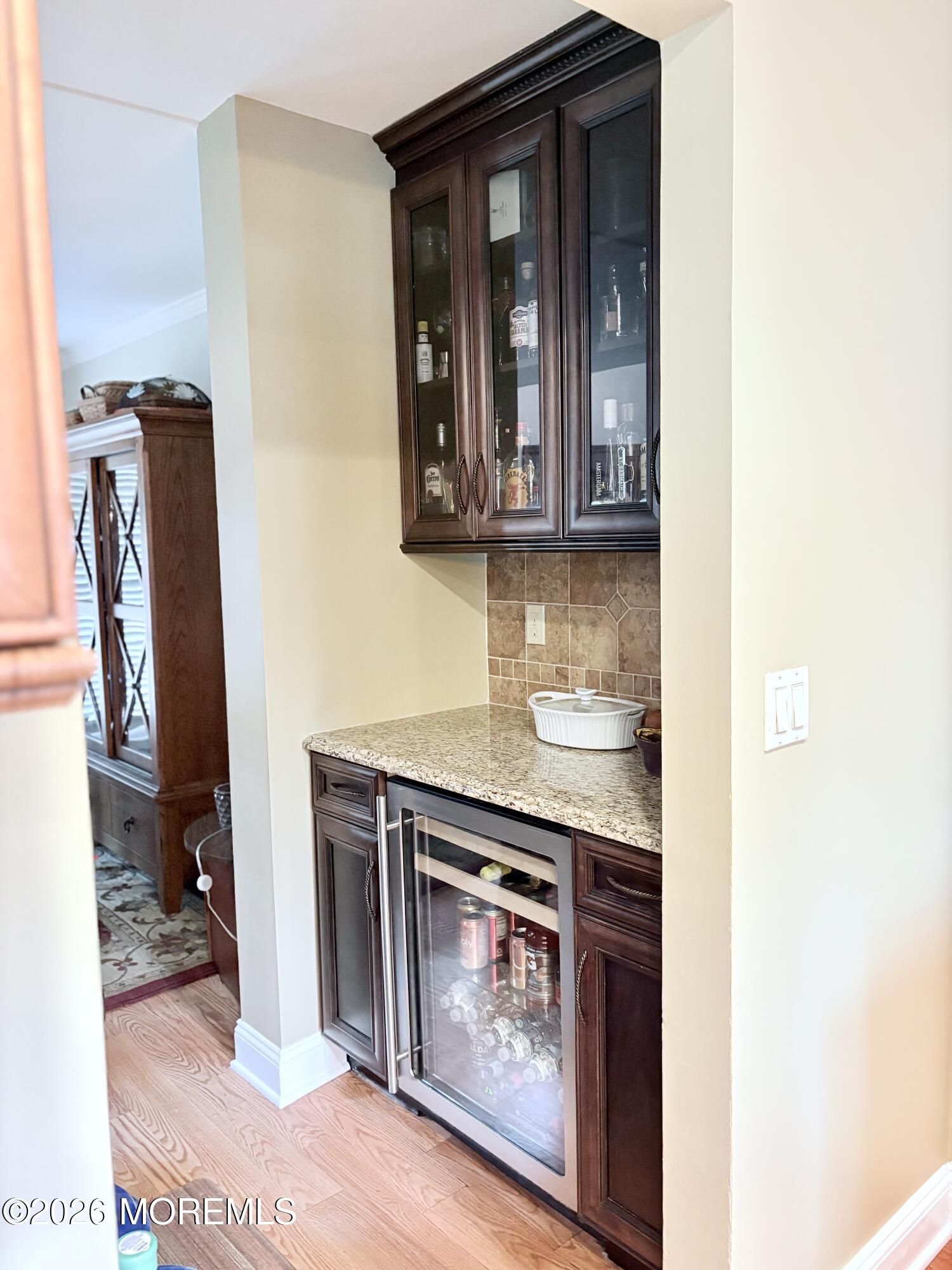 30 Sweet Gum Road Howell, NJ 07731 - Photo 14 of 42 30 Sweet Gum Butlers bar 2