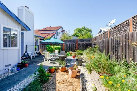 $739,000 | 156 Cornell Street, Windsor, CA 95492