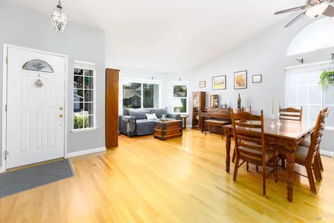 $739,000 | 156 Cornell Street, Windsor, CA 95492