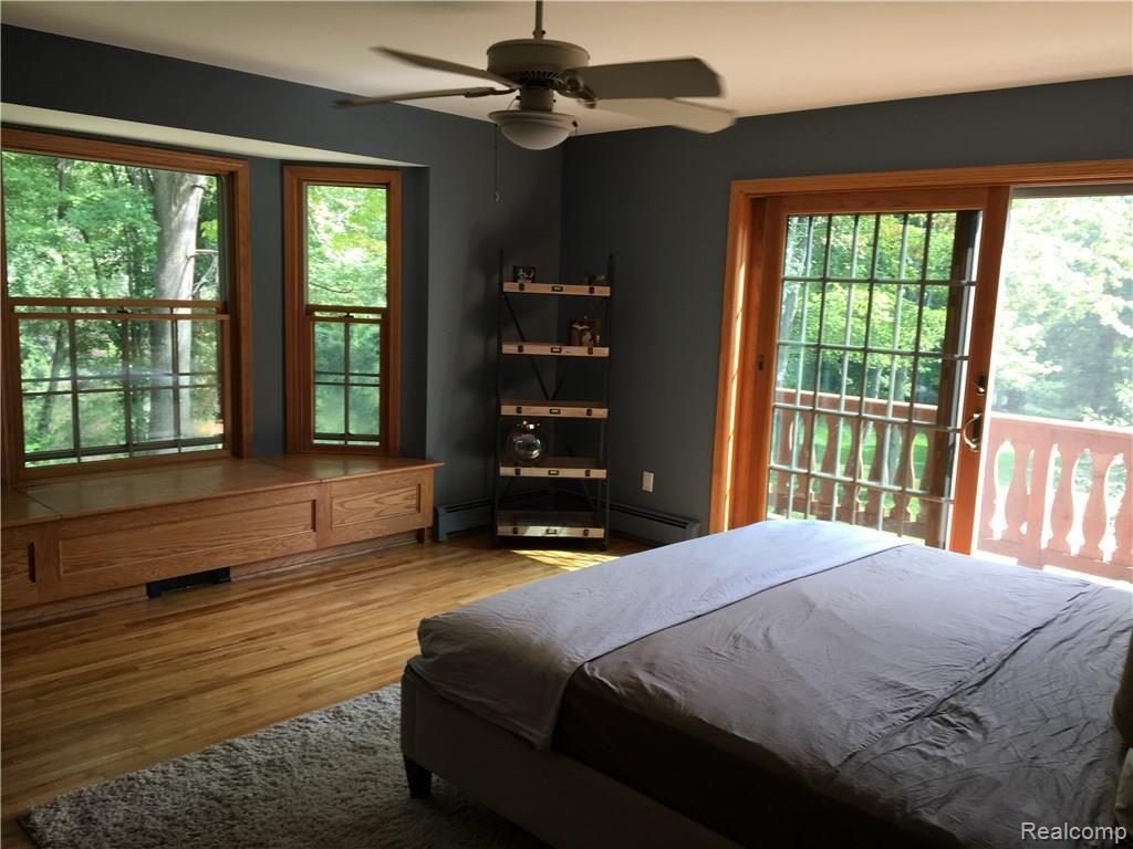 8049 Mabley Hill Road Fenton, MI 48430 - Photo 22 of 38 IMG_0520.JPG
