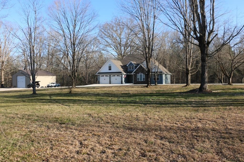 2096 Terry Road Oneida, TN 37841 - Photo 6 of 44