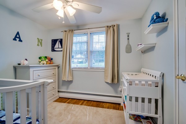 43 Robinson Road Woburn, MA 01801 - Photo 15 of 18 Gallery Image 15