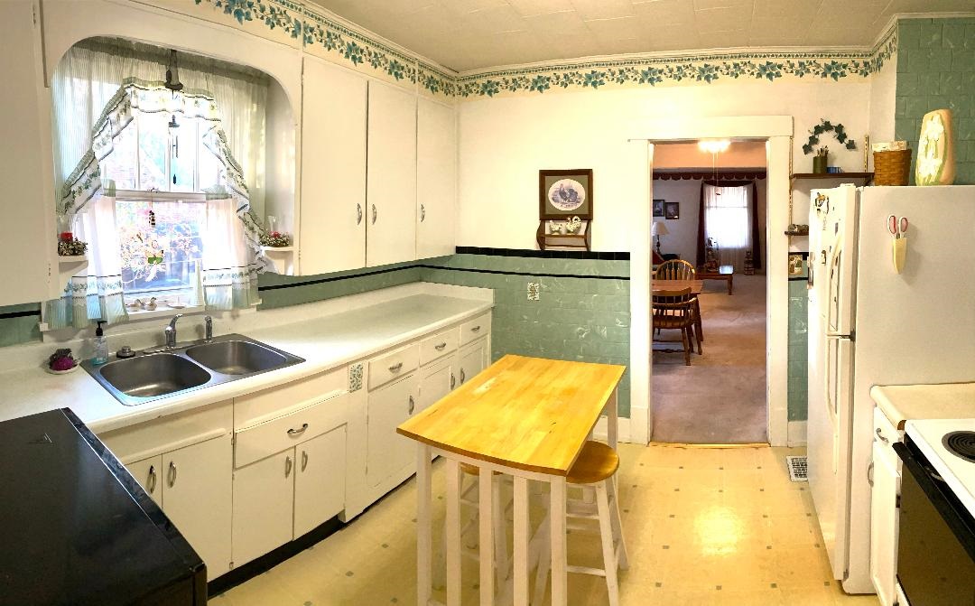349 West Spring Street Bloomfield, IN 47424 - Photo 20 of 36 Gallery Image 20