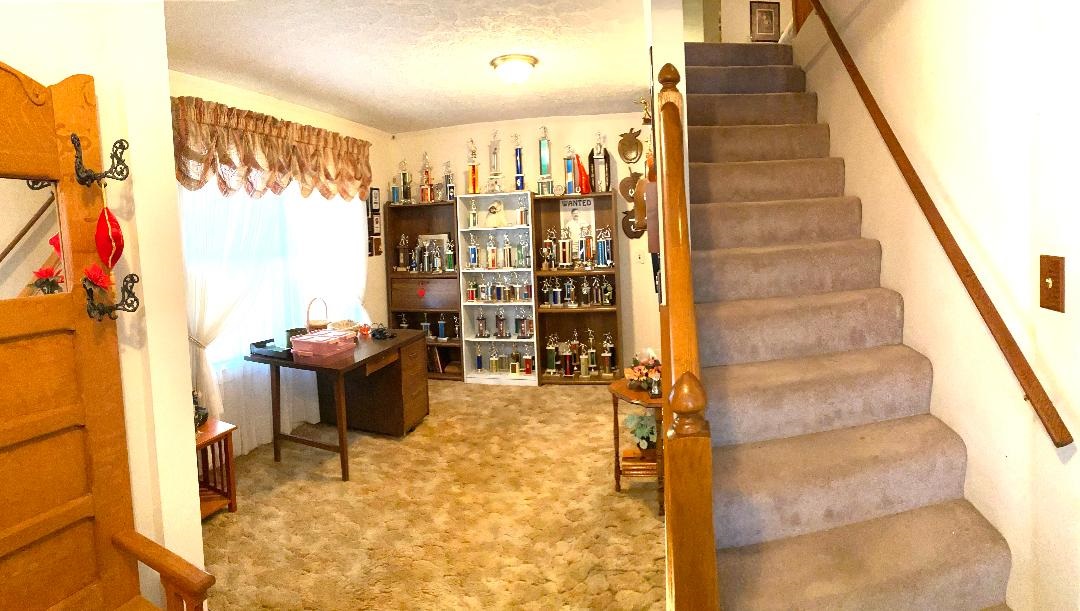 349 West Spring Street Bloomfield, IN 47424 - Photo 23 of 36 Gallery Image 23