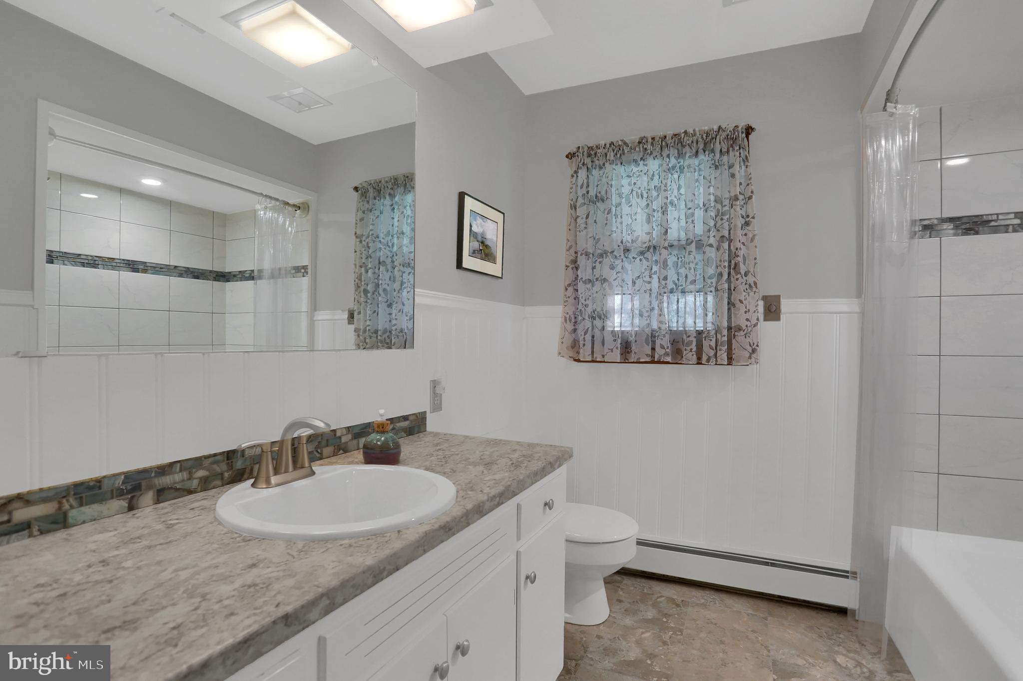 3316 Smoketown Road Spring Grove, PA 17362 - Photo 15 of 32