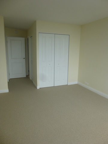 5415 North Sheridan Road, Unit 2311 Chicago, IL 60640 - Photo 10 of 18 a view of empty room