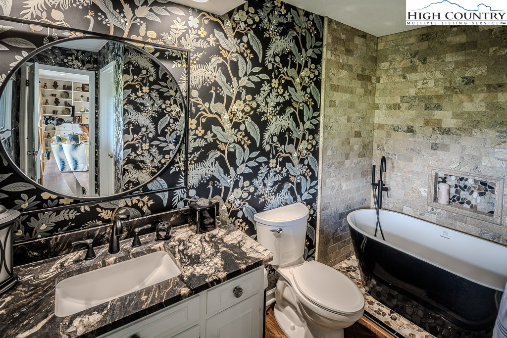 211 Balsam Road Boone, NC 28607 - Photo 32 of 50 Gallery Image 32