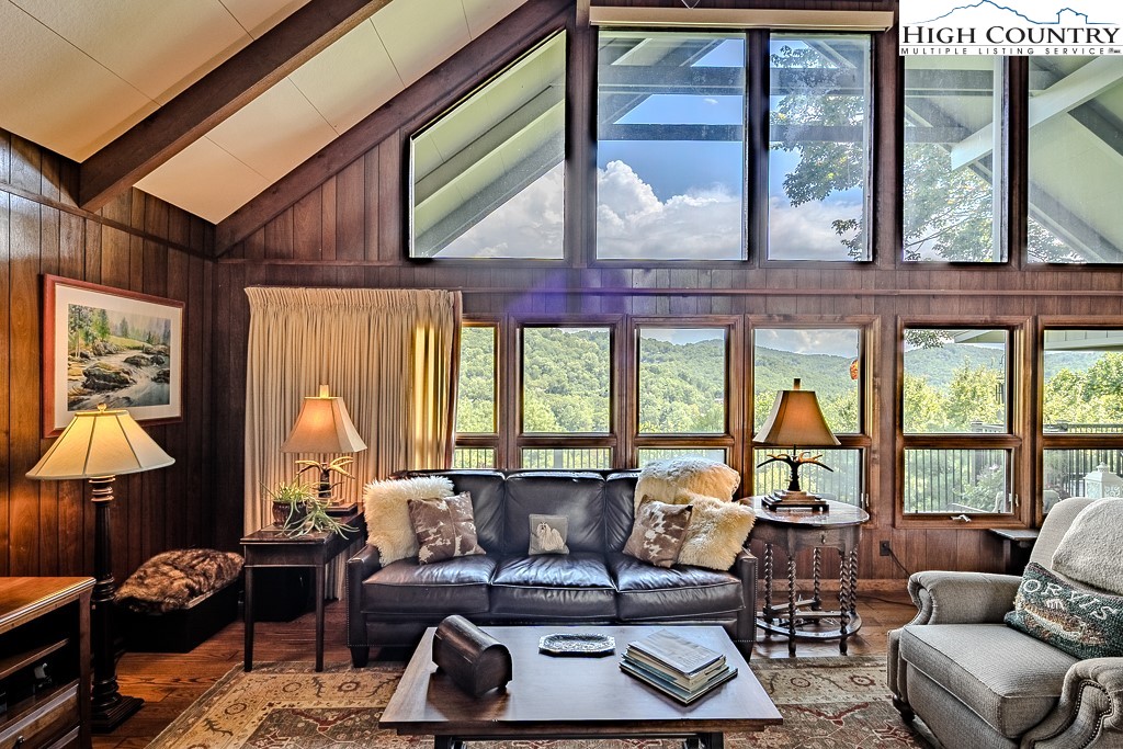 211 Balsam Road Boone, NC 28607 - Photo 5 of 50 Gallery Image 5