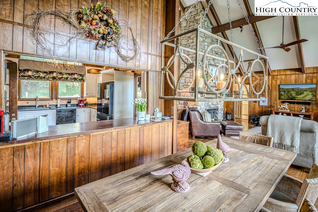 211 Balsam Road Boone, NC 28607 - Photo 8 of 50 Gallery Image 8