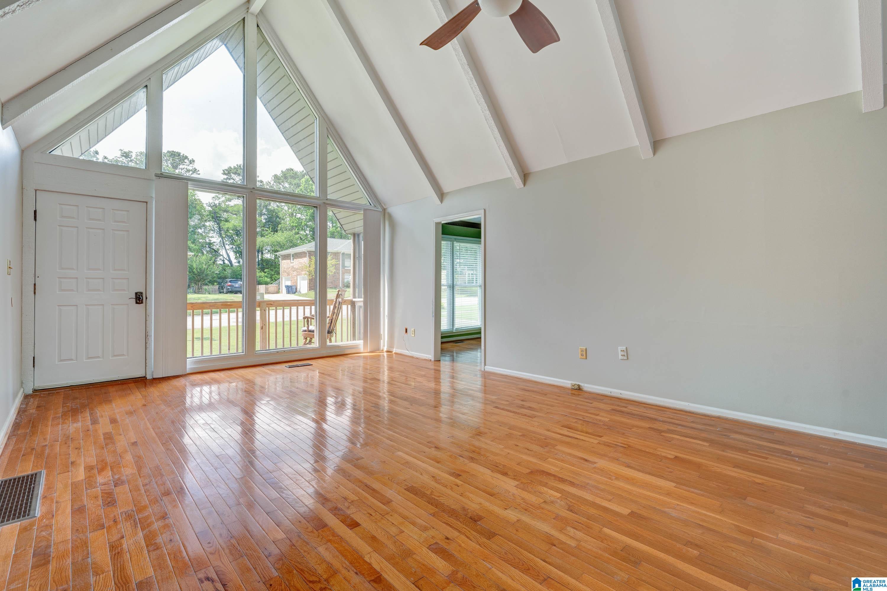 1457 Caribbean Circle Alabaster, AL 35007 - Photo 5 of 27