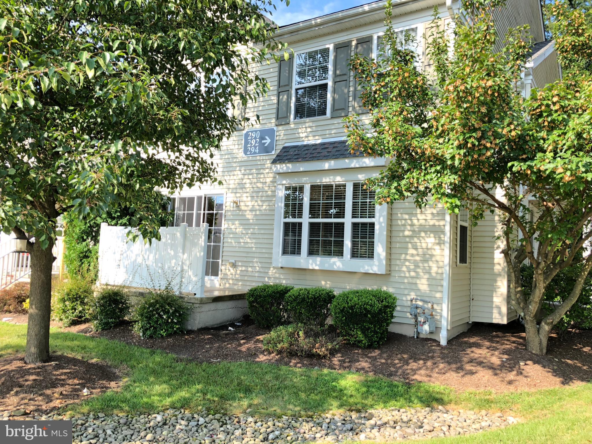 290 Flagstone Road, Unit 8 Chester Springs, PA 19425 - Photo 3 of 22 Gallery Image 3