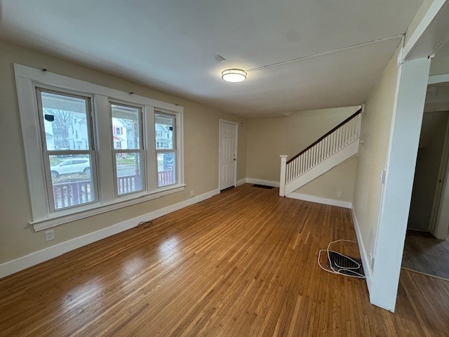 541 Birr Street Rochester, NY 14613 - Photo 5 of 19