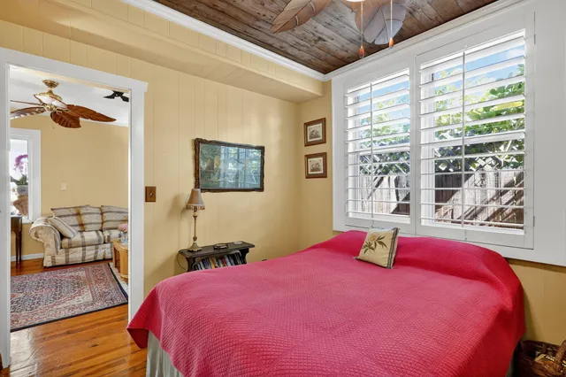 $1,200,000 | 728 Avon Road, West Palm Beach, FL 33401