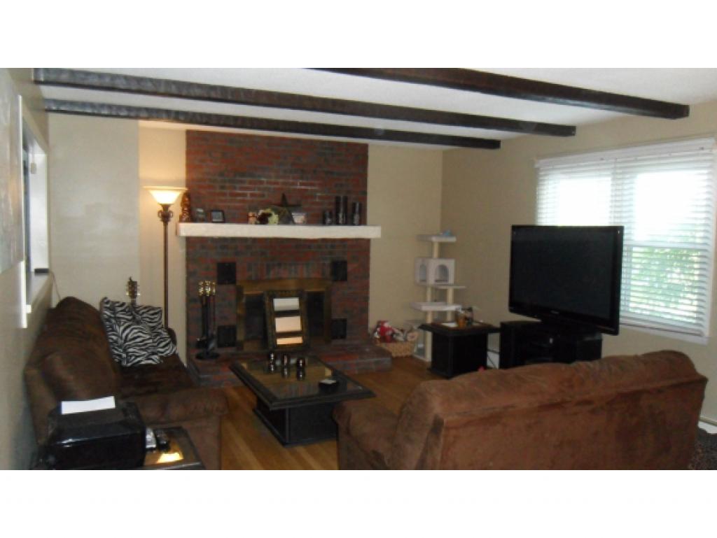 488 West River Road Hooksett, NH 03106 - Photo 5 of 11