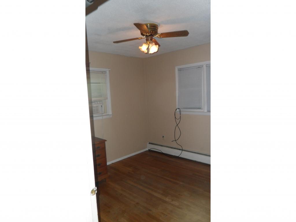 488 West River Road Hooksett, NH 03106 - Photo 6 of 11