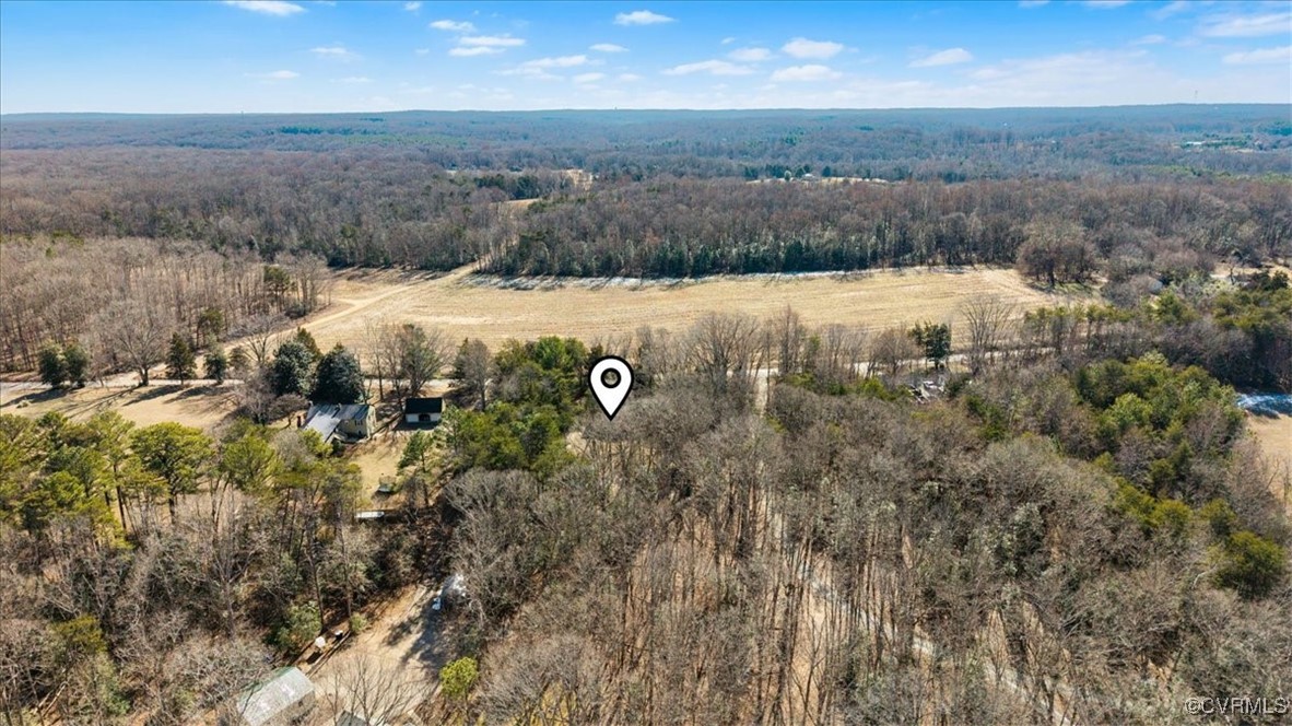 2492 Three Bridge Road Powhatan, VA 23139 - Photo 5 of 37 ONLY 10 MINUTES OR LESS TO THE 288 INTERCHANGE ON