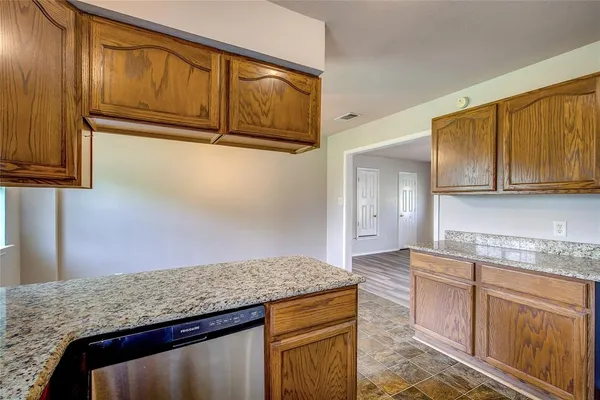 $1,250 | 2007 Solomon Drive, Commerce, TX 75428