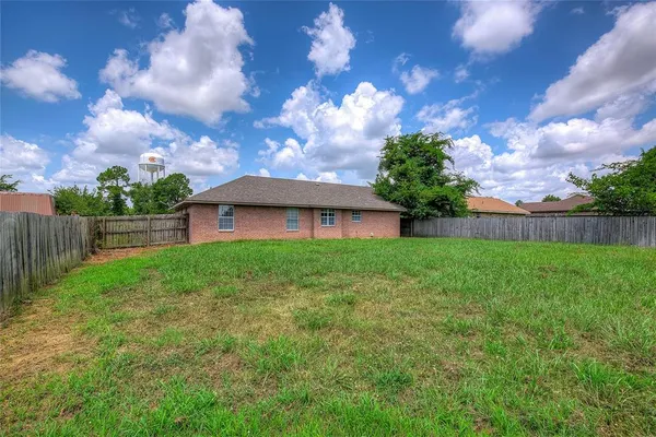 $1,250 | 2007 Solomon Drive, Commerce, TX 75428